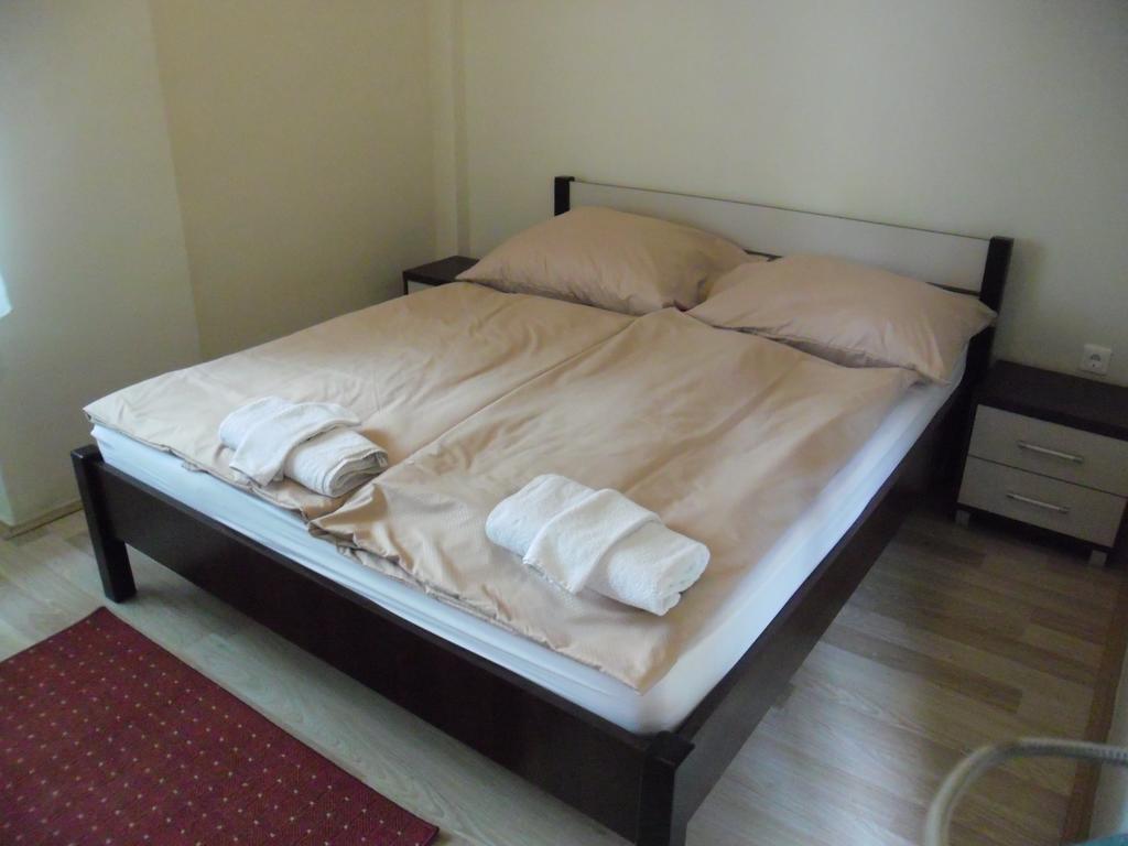 Hotel Family Balatonfoldvar Room photo