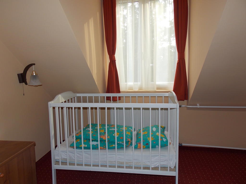 Hotel Family Balatonfoldvar Exterior photo