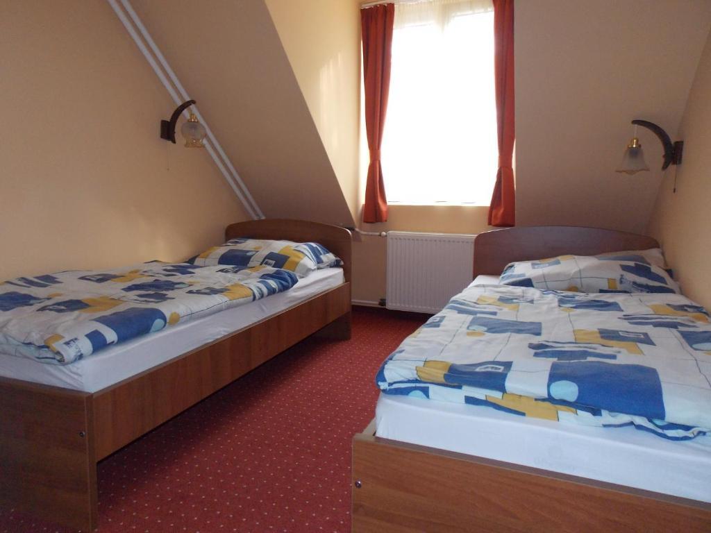 Hotel Family Balatonfoldvar Room photo